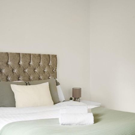 Paddington - 2Br With Balcony - Cityapartmentstay Londen Buitenkant foto